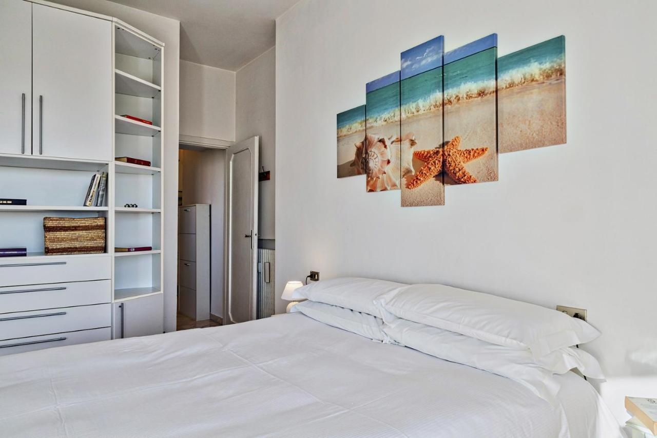 Homey Seaview Apartment By Wonderful Italy Genova Kültér fotó